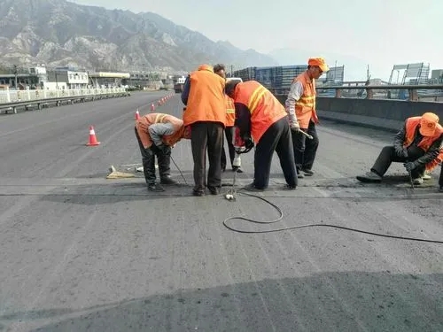 商州道路桥梁病害治理